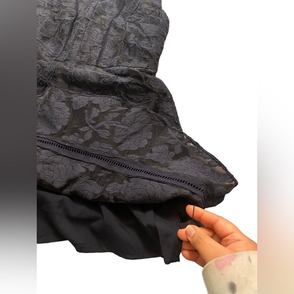 Nanette Lepore, Navy Sleeveless Floral pattern dress, size 8, NWT, $100 - Picture 12 of 12